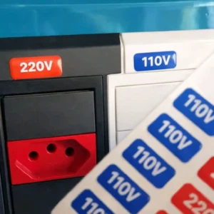 Etiqueta de Voltagem 110v e 220v : Cartela de Etiquetas Adesivas de Voltagem 110v e 220v Resinada Alto Relevo Premium - Kit 24 Unidades