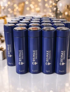 A Garrafa Térmica com Sensor de Temperatura Personalizada